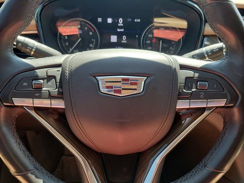 Used 2022 Cadillac XT6 Premium Luxury w/ Platinum Package AWD/4WD image 33