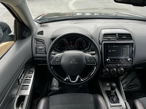 Used 2024 Mitsubishi Outlander Sport SE AWD/4WD image 8