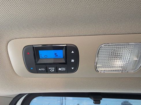 Used 2013 Honda Odyssey Touring image 30