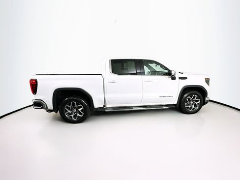 Used 2024 GMC Sierra 1500 SLE w/ Preferred Package image 10