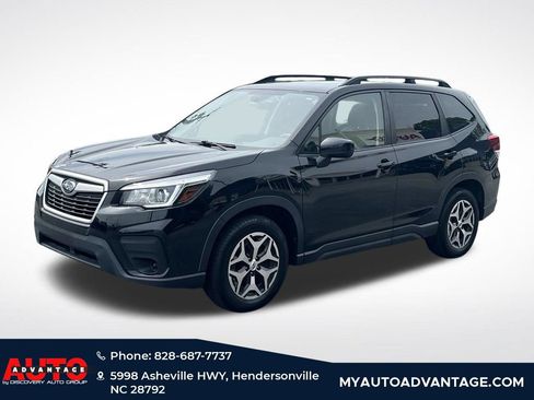Used 2019 Subaru Forester Premium AWD/4WD image 5