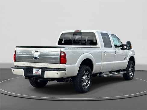 Used 2016 Ford F250 Platinum w/ FX4 Off-Road Package image 4