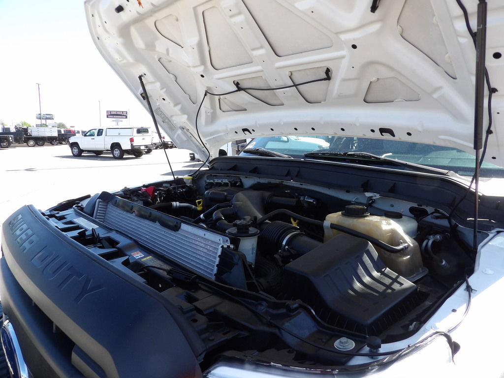Used 2013 Ford F550 2WD SuperCab Super Duty image 40