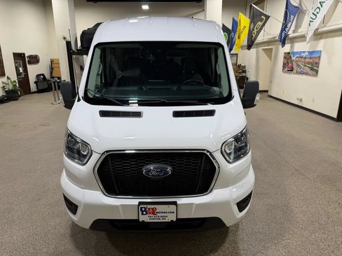 Used 2023 Ford Transit 350 XLT RWD image 11