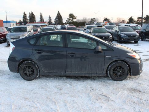 Used 2015 Toyota Prius One image 4