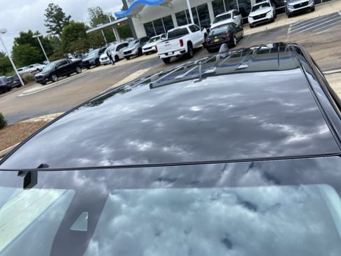 Used 2023 Chevrolet Equinox LT AWD/4WD image 28