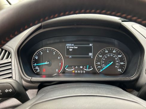 Used 2021 Ford EcoSport SE w/ SE Convenience Package image 13