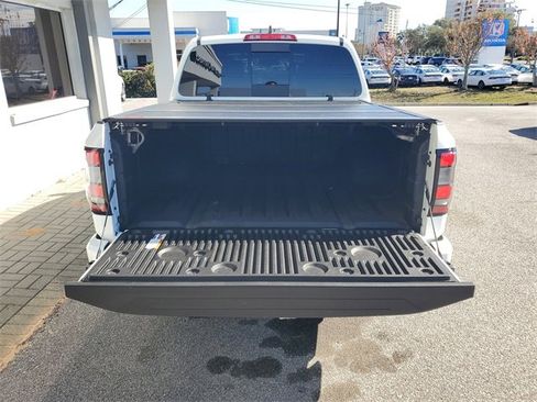 Certified 2025 Nissan Frontier Pro-X w/ Pro Convenience Package image 10