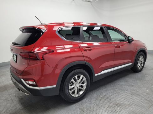 Used 2019 Hyundai Santa Fe SE AWD/4WD image 10
