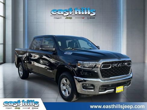 Certified 2025 RAM 1500 Big Horn AWD/4WD image 1