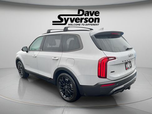 Used 2022 Kia Telluride SX w/ SX Prestige Package AWD/4WD image 6