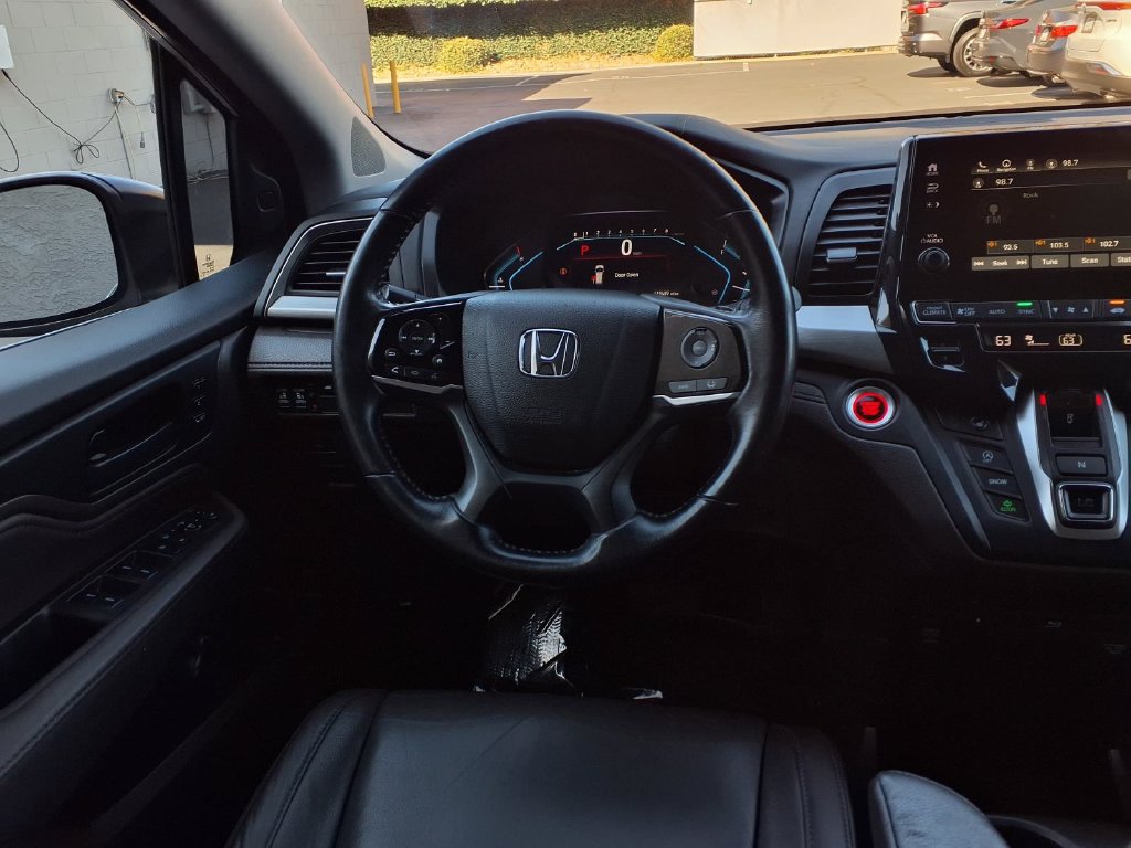 Used 2019 Honda Odyssey Touring image 25