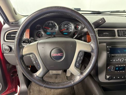 Used 2013 GMC Yukon SLE w/ Convenience Package AWD/4WD image 15