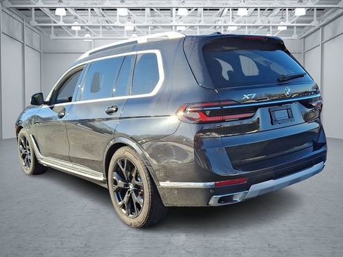 Certified 2025 BMW X7 xDrive40i image 6