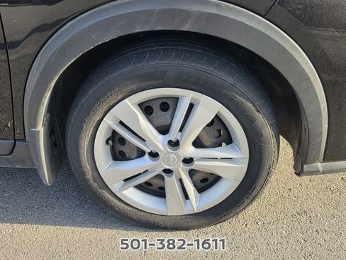 Used 2021 Nissan Kicks S FWD image 18