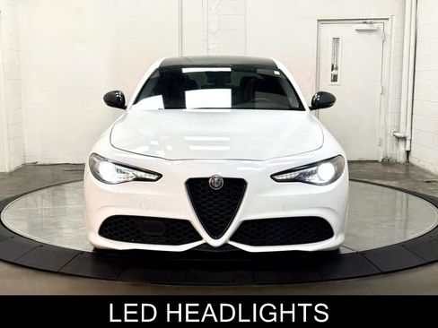 Used 2020 Alfa Romeo Giulia w/ Quick Order Package 22K Sport RWD image 3