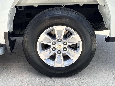 Used 2025 Chevrolet Silverado 1500 W/T image 4