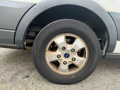 Used 2018 Ford Transit 350 XLT image 26