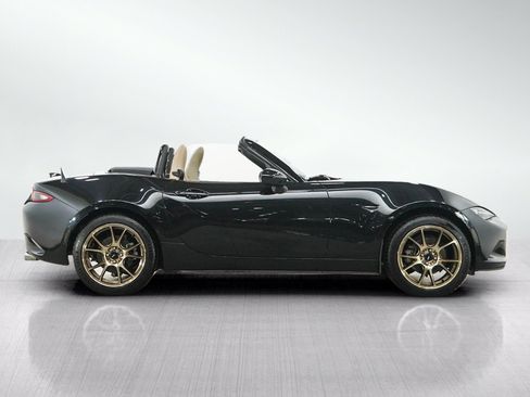 Used 2016 MAZDA MX-5 Miata Grand Touring RWD image 7