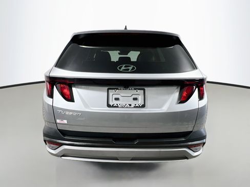 Used 2025 Hyundai Tucson SEL FWD image 6