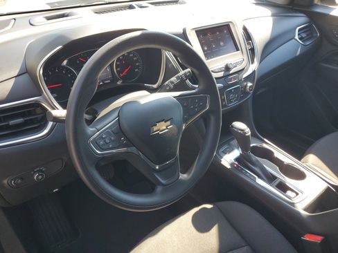 Used 2020 Chevrolet Equinox LT image 22
