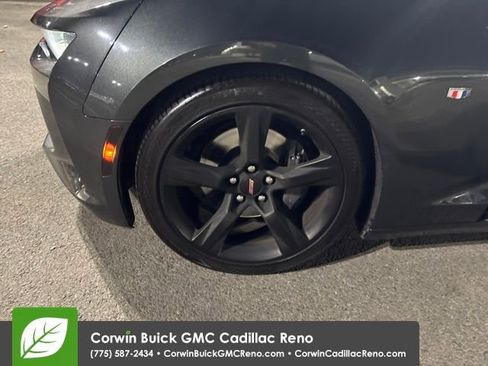 Used 2017 Chevrolet Camaro SS image 28