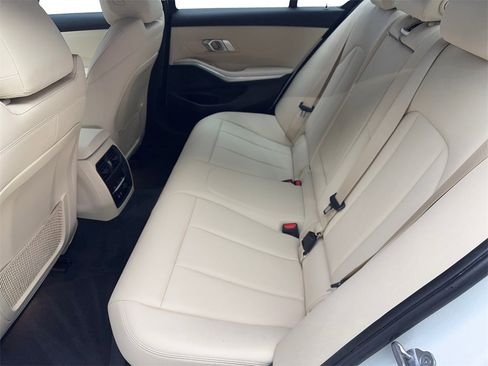 Used 2019 BMW 330i Sedan w/ Driving Assistance Package image 32