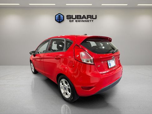 Used 2015 Ford Fiesta SE FWD image 3