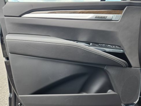 New 2026 Cadillac Escalade Platinum Sport AWD/4WD image 13
