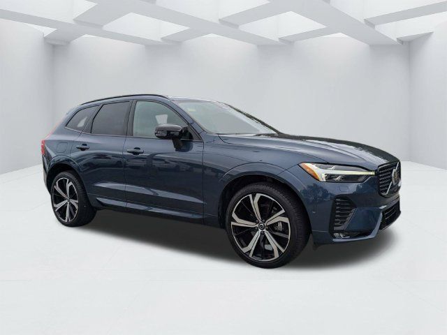 Certified 2025 Volvo XC60 B5 Ultra w/ Climate Package AWD/4WD image 5