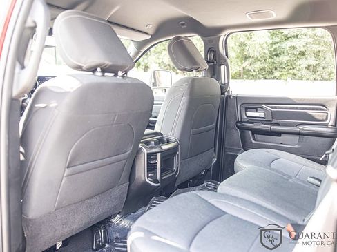 Used 2024 RAM 3500 Big Horn w/ Night Edition AWD/4WD image 24