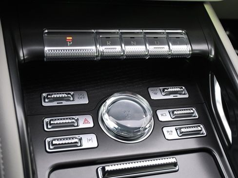 New 2026 Lincoln Nautilus Reserve image 31