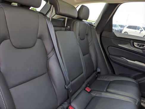 Used 2024 Volvo XC60 T8 Ultimate w/ Protection Package Premier AWD/4WD image 24