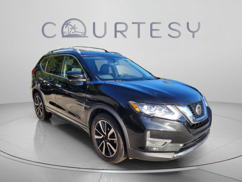 Used 2019 Nissan Rogue SL w/ Premium Package FWD image 4