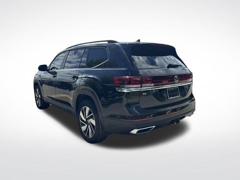 Used 2025 Volkswagen Atlas SE FWD image 6