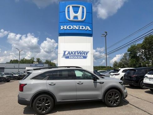 Used 2022 Kia Sorento SX Prestige AWD/4WD image 1