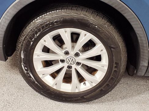 Used 2019 Volkswagen Tiguan S w/ Driver Assistance Package FWD image 6