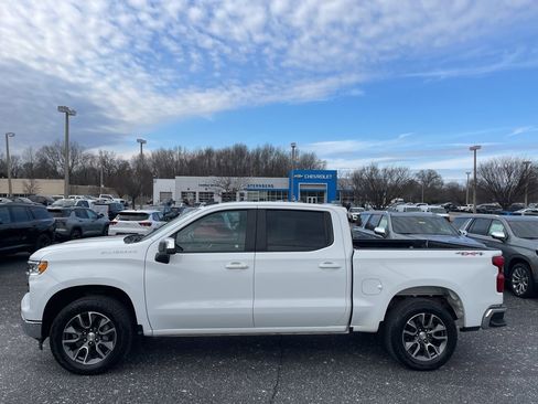 Used 2023 Chevrolet Silverado 1500 LT image 5