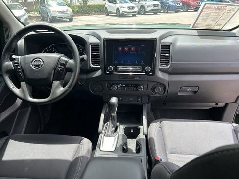 Certified 2024 Nissan Frontier SV w/ SV Convenience Package RWD image 12