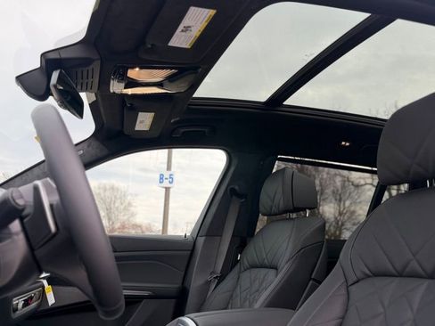New 2026 BMW X7 xDrive40i w/ M Sport Package image 16
