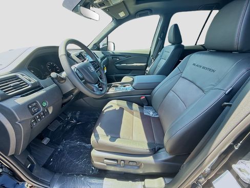 New 2026 Honda Ridgeline Black Edition image 17