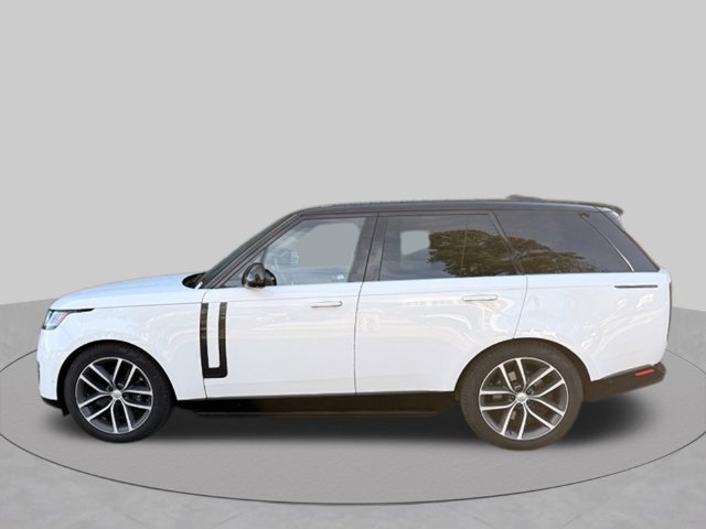Certified 2024 Land Rover Range Rover Autobiography AWD/4WD image 2