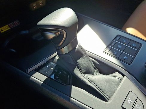 Used 2023 Lexus UX 250h AWD w/ Accessory Package (Z2) image 16