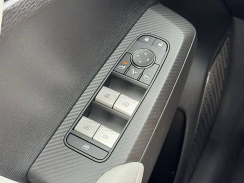 New 2025 Mitsubishi Outlander AWD image 23