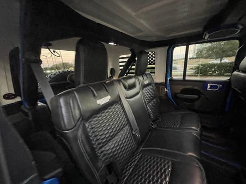 Used 2021 Jeep Wrangler Unlimited Sport AWD/4WD image 16