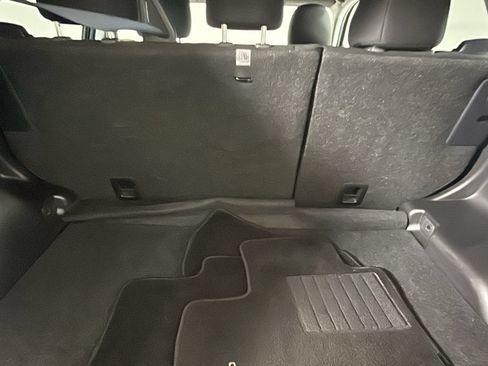 Used 2025 Mitsubishi Outlander Sport LE AWD/4WD image 30
