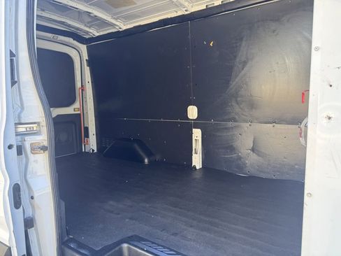 Used 2019 Ford Transit 150 148 Medium Roof image 7