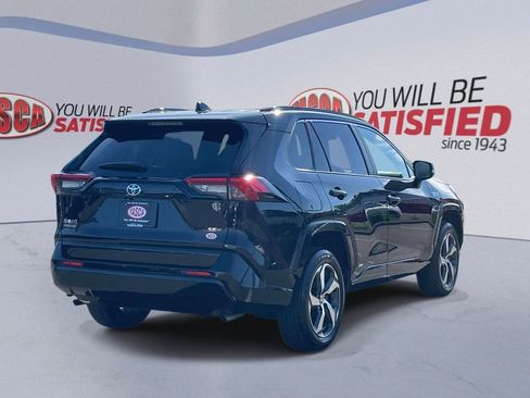 Used 2024 Toyota RAV4 SE w/ Weather & Moonroof Package AWD/4WD image 6