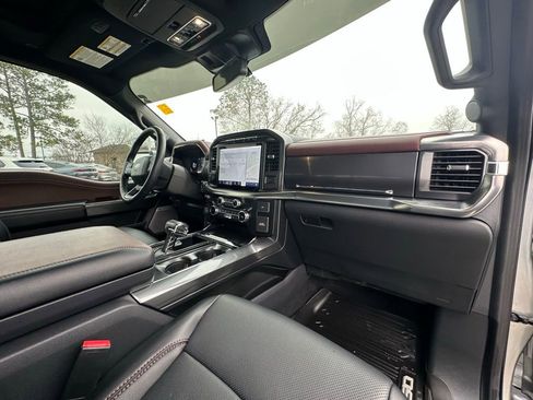 Used 2023 Ford F150 Lariat w/ Equipment Group 502A High image 29