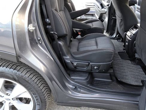 Used 2019 Subaru Ascent Premium AWD/4WD image 41